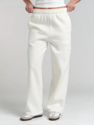 Comfrt Airplane Mode Straight Leg Sweatpants In White