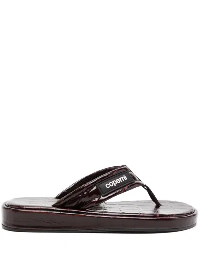 Coperni Crocodile-embossed Leather Flip Flops In 褐色