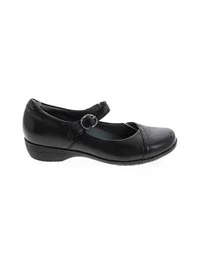 Pre-owned Dansko Flats In Black