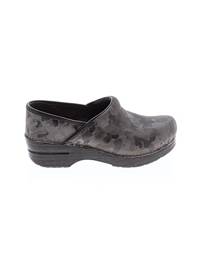 Pre-owned Dansko Mule/clog In Gray
