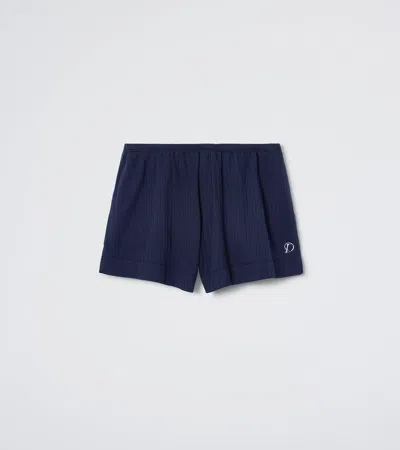 Daphne The Debrief Short In Navy