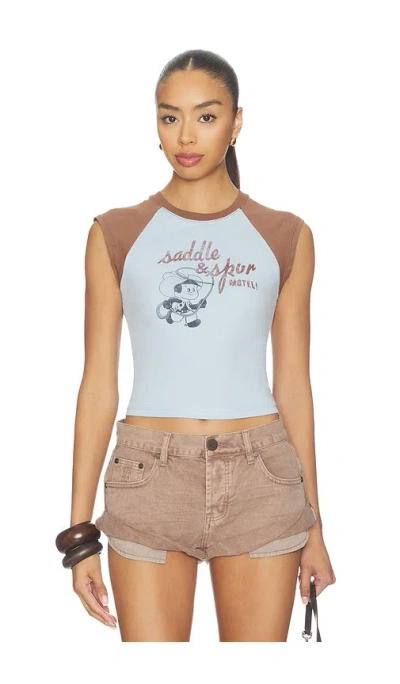 Daydreamer Saddle & Spur Motel Raglan Tank Top In Sky Way Blue Combo