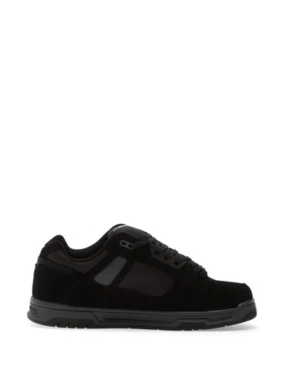 Dc Shoes Stag Panelled Logo-plaque Sneakers In Black