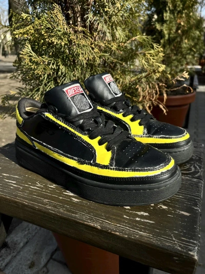 Pre-owned Diesel S-sinna Low Tk Sneakers Black & Yellow In Black/yellow