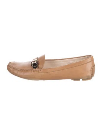 Pre-owned Dior Leather Loafers In Neutrals