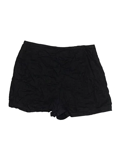 Pre-owned Dissh Shorts In Black