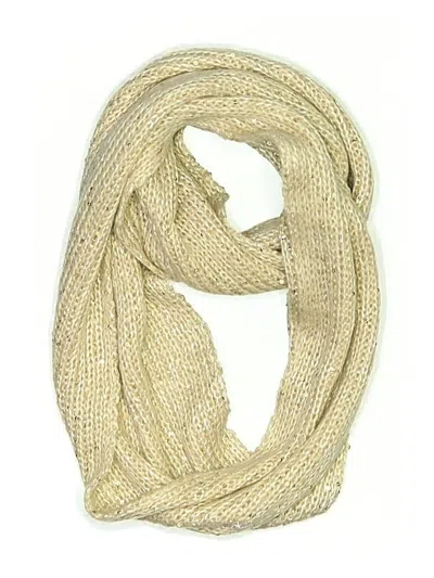 Pre-owned Dkny Scarf In Ivory