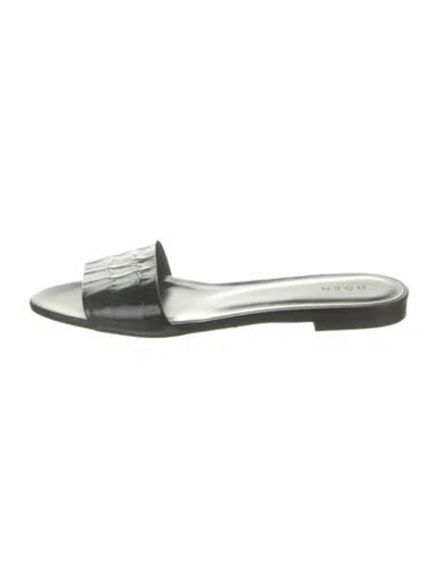 Pre-owned Doen Leather Animal Print Slides In White