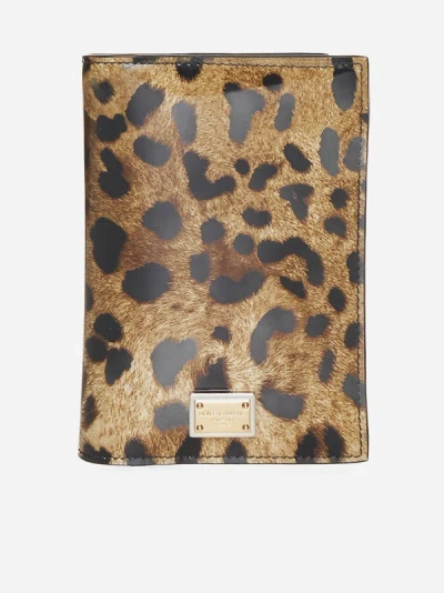 Dolce & Gabbana Polished Calfskin Passport Holder With Leopard Print