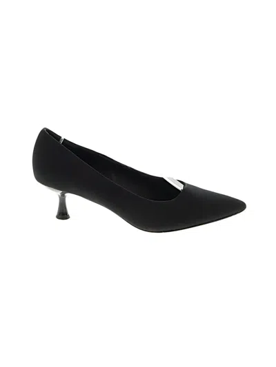 Pre-owned Donald J Pliner Heels In Black