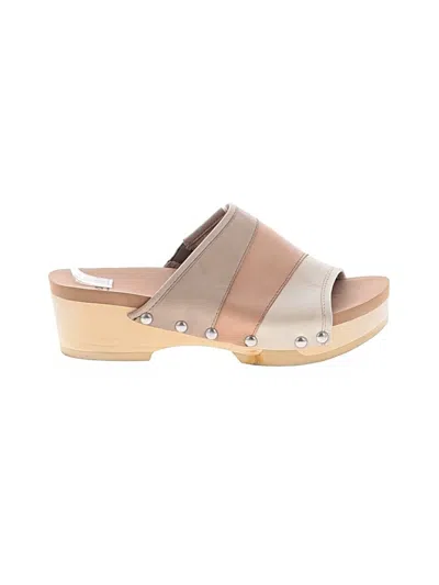 Pre-owned Earth Mule/clog In Tan