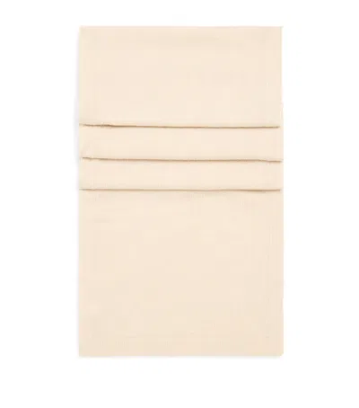 Eleventy Cashmere Scarf In Neutral