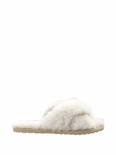 Emu Australia Mayberry Crossover Flat Sandals In Neutral