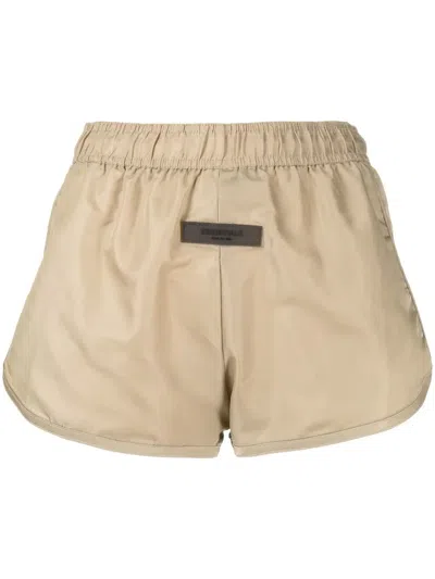 Essentials Logo-patch Track Shorts In Grün
