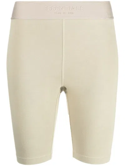 Essentials Logo-waistband Shorts In Grün
