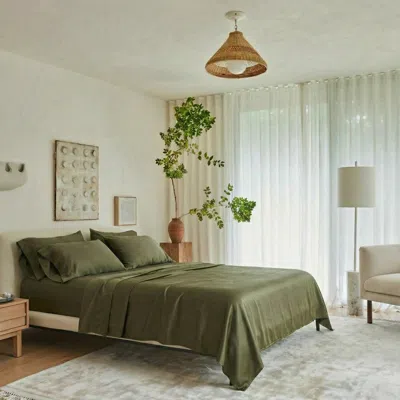 Ettitude Signature Bamboo Sheet Set In Green