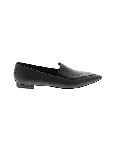 Pre-owned Everlane Flats In Black