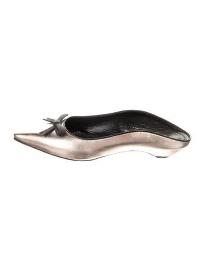 Pre-owned Fabrizio Viti Leather Bow Accents Mules In Metallic/pink