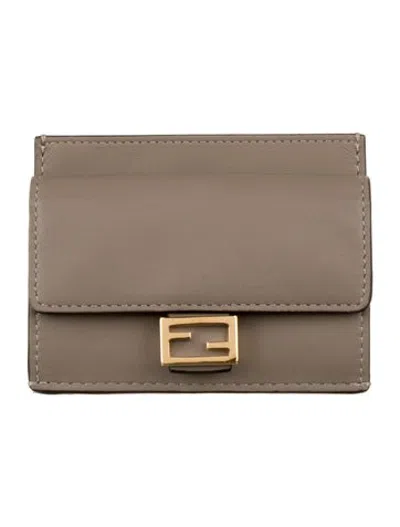 Pre-owned Fendi 2024 Leather Card Holder In Neutrals