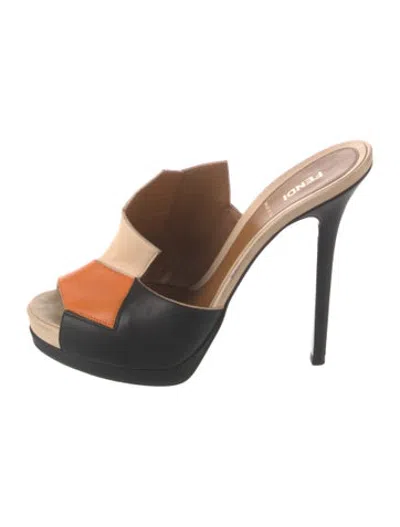 Pre-owned Fendi Leather Colorblock Pattern Mules In Neutrals