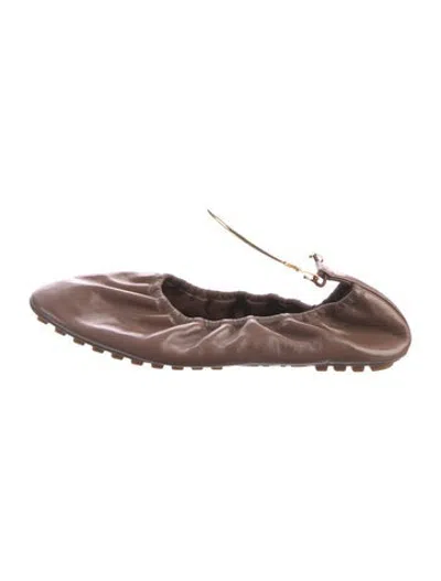 Pre-owned Fendi Leather Loafers In Brown