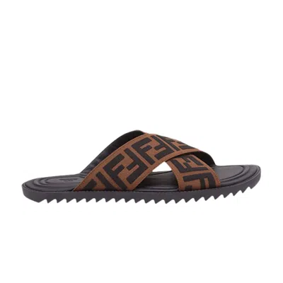 Pre-owned Fendi Slides 'brown'