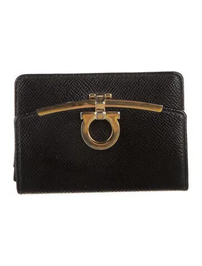 Pre-owned Ferragamo Leather Compact Wallet In Black/gold