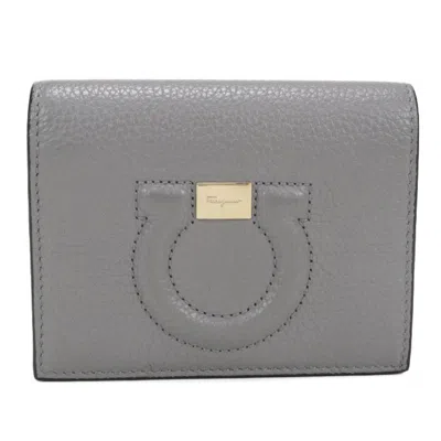 Pre-owned Ferragamo Salvatore  Gray Leather Wallet (bi-fold) ()