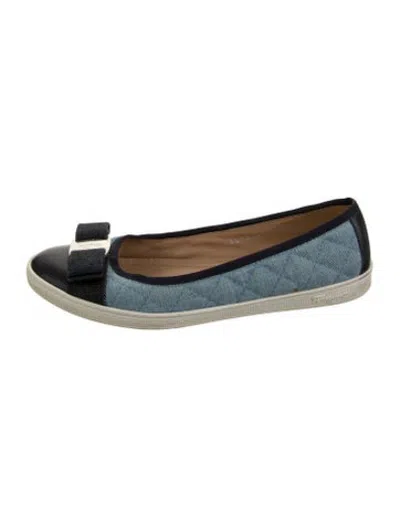 Pre-owned Ferragamo Vara Bow Accent Denim Ballet Flats In Blue