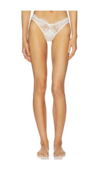 Fleur Du Mal Frankie Lace Thong In Ivory