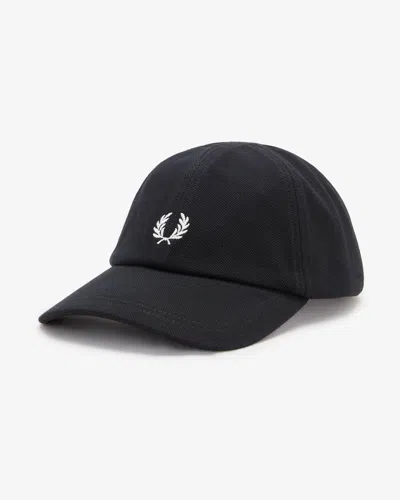 Fred Perry Mens Pique Classic Cap In Black/snow White 843