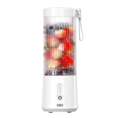 Fresh Fab Finds Portable Fruit Blender In White