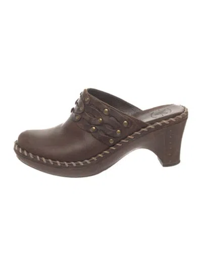 Pre-owned Frye Leather Mules In Brown