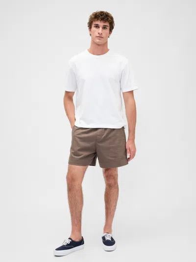 Gap 5.5" Linen-blend Relaxed Shorts In Brown