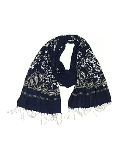 Pre-owned Gap Scarf In Blue