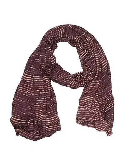 Pre-owned Gap Scarf In Burgundy
