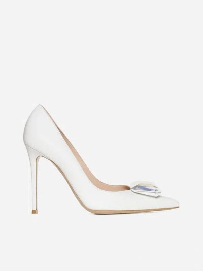 Gianvito Rossi Jaipur Leather Pumps In White Leather