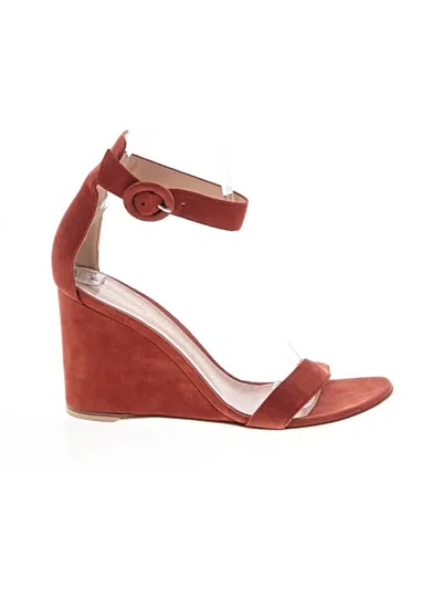 Pre-owned Gianvito Rossi Wedges In Red
