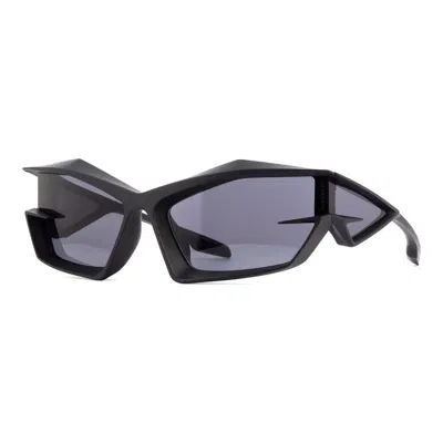 Givenchy Gv Mini Sunglasses With Smoke Lenses In Black