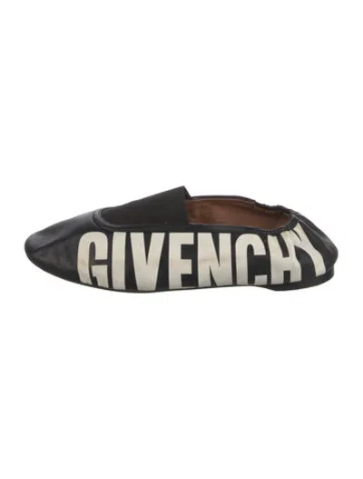 Pre-owned Givenchy Leather Printed Flats In Black