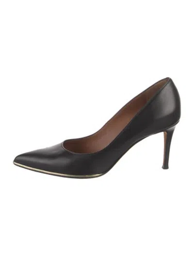 Pre-owned Givenchy Leather Pumps In Black