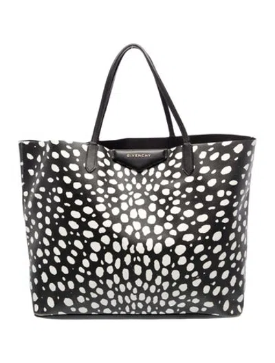 Pre-owned Givenchy Leather Tote In Black