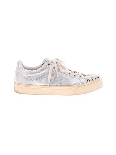 Pre-owned Gola Sneakers In Silver