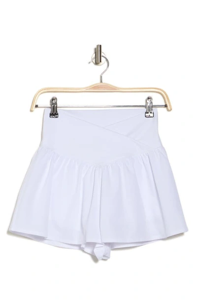 Gottex Flowy Woven Shorts In White