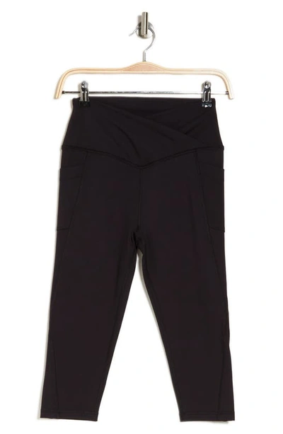 Gottex V-waist Capri Leggings In Black