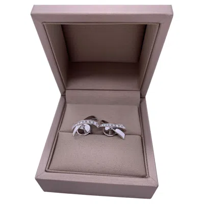 Pre-owned Graff Kiss Collection 18k White Gold Diamond Earrings For Women