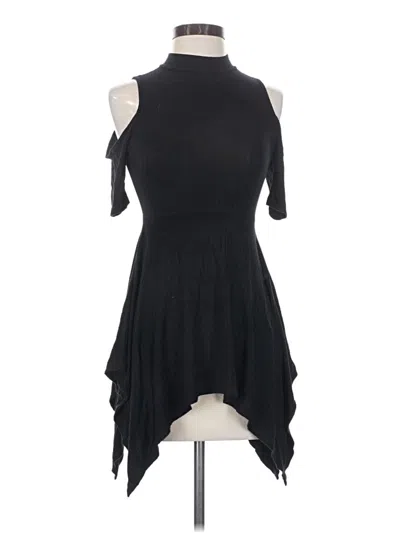 Pre-owned Green Envelope Sleeveless Top Black Halter Neckline Tops