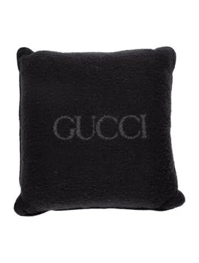 Pre-owned Gucci Boucle Throw Pillow In Grey