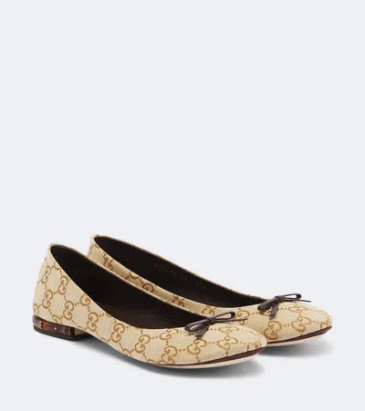 Gucci Gg Canvas Ballet Flats In Nude