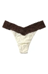 Hanky Panky Colorplay Original Lace Thong In Marshmallow/cappuccino